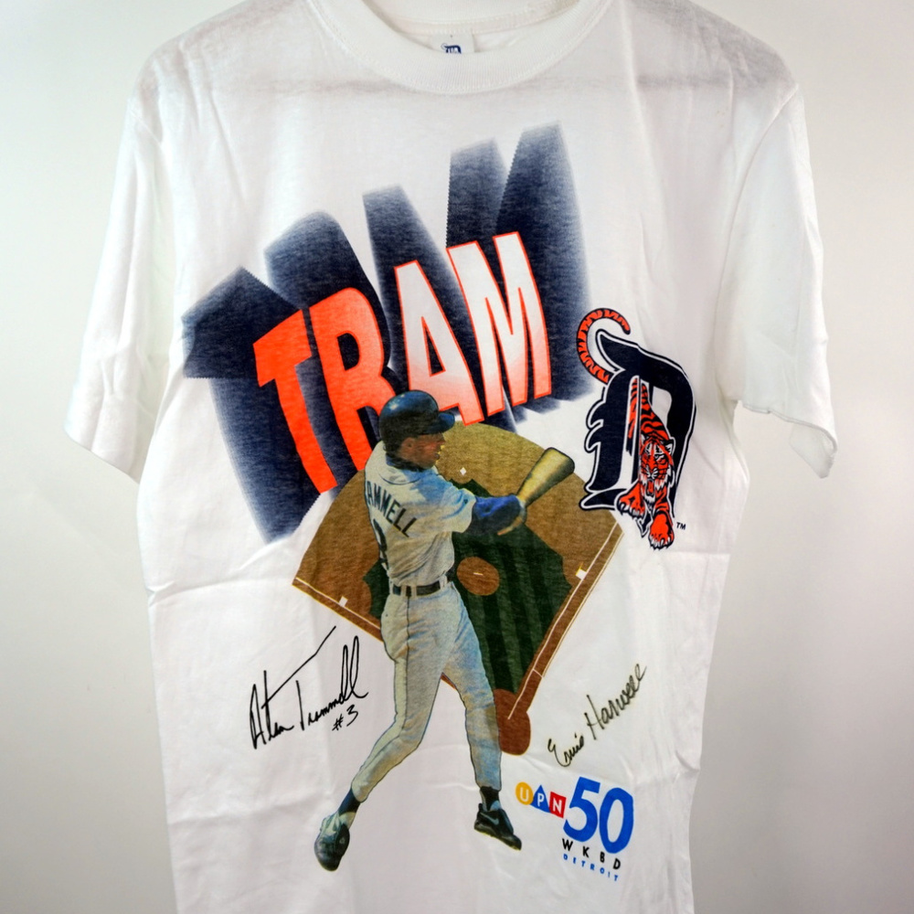 Detroit Tigers UPN 50 T-Shirt Ernie Harwell Auto